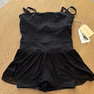LOGITALES Barre Romper black NWT SMALL